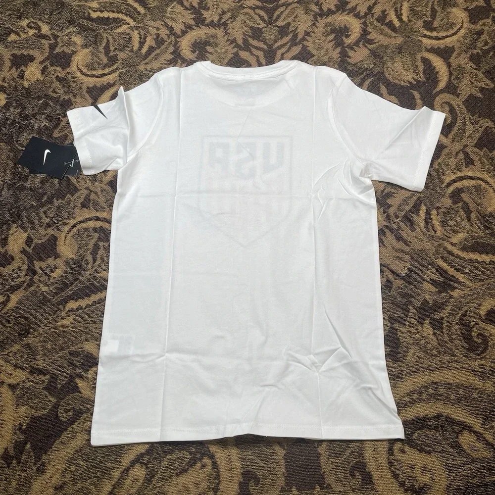 Team USA Soccer Crest White Nike Athletic Cut T-Shirt Youth Size Medium New